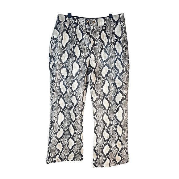 2/$30 Choosy Size 0 Faux Leather Snake Cropped Print High-Waisted Pants - Picture 10 of 16